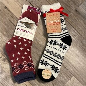 Yaktrax Women's Maroon Cabin Socks